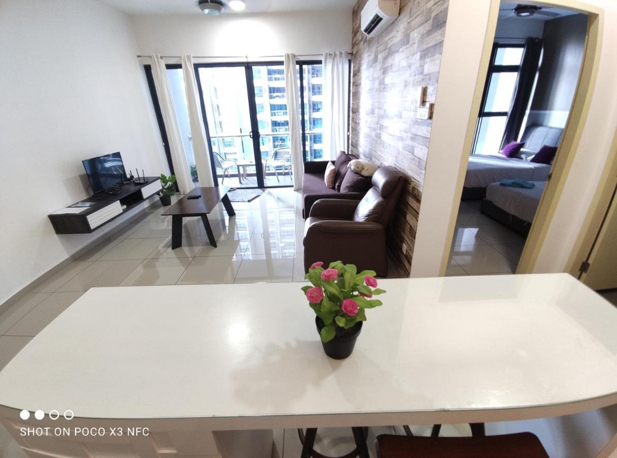 Atlantis Homestay Pool View 1210 Malacca ภายนอก รูปภาพ