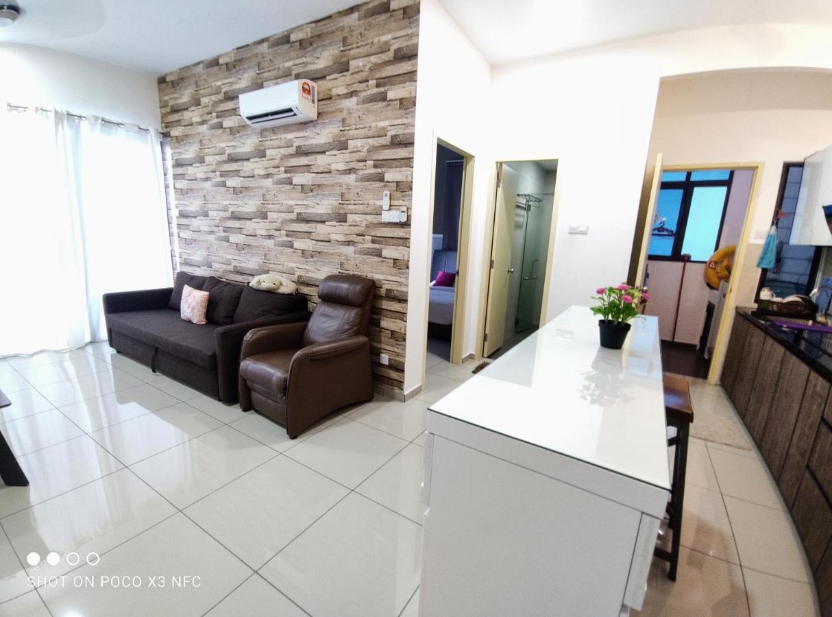 Atlantis Homestay Pool View 1210 Malacca ภายนอก รูปภาพ