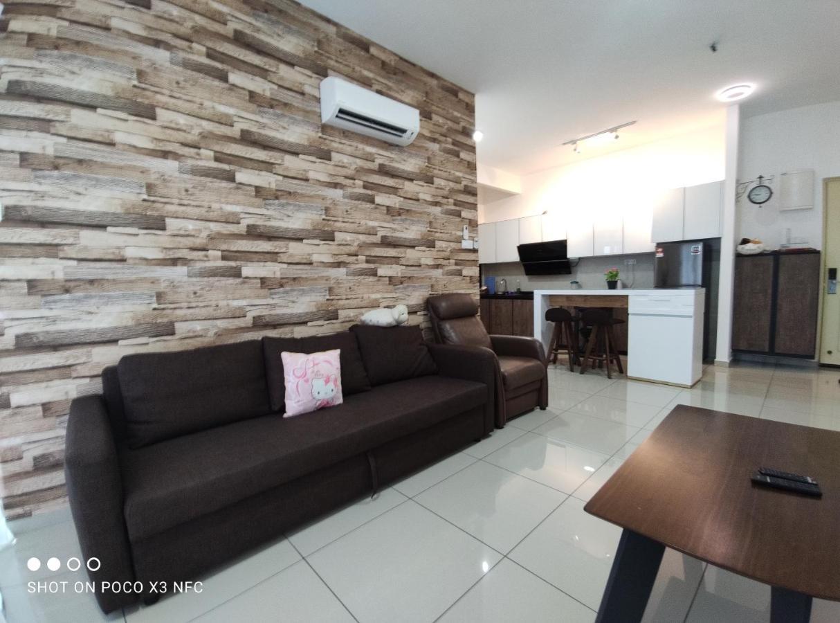 Atlantis Homestay Pool View 1210 Malacca ภายนอก รูปภาพ