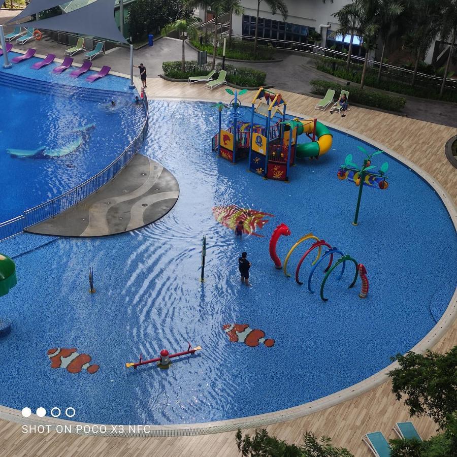 Atlantis Homestay Pool View 1210 Malacca ภายนอก รูปภาพ